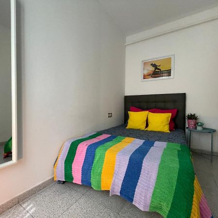 Plaza Universidad Rooms Barcelona Exterior foto